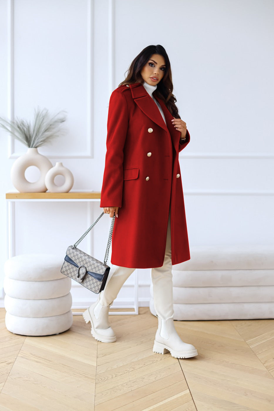 Elegant women's winter trench coat – notch collar & double-breasted – warm