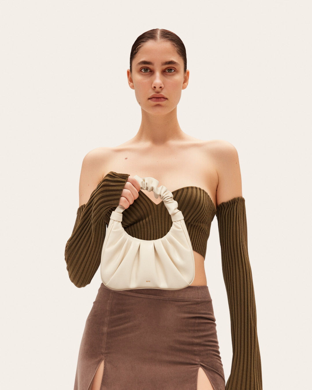 Sac à bandoulière en cuir vegan couleur ivoire
