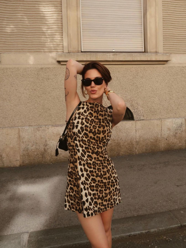 Leopard print mini dress – sleeveless, stretch, high collar