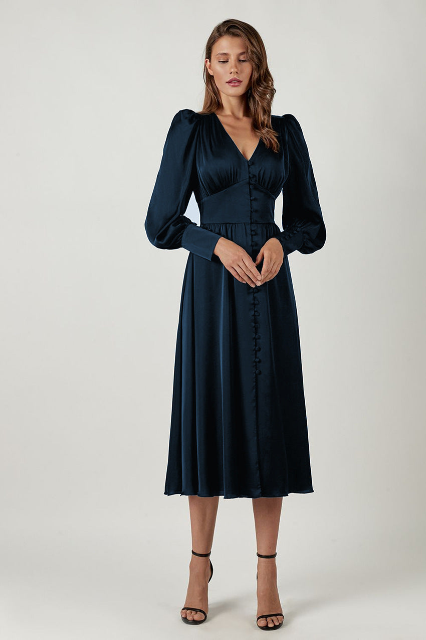 Fitted satin dress with balloon sleeves – Elegant evening dress