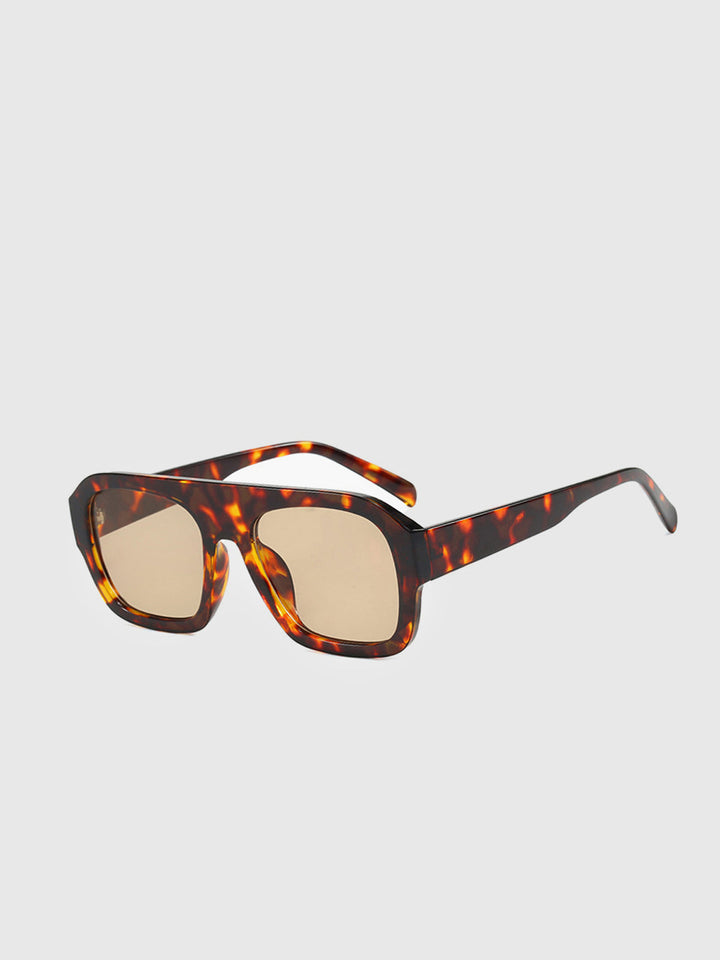Leopard Print Sunglasses – Oversize UV400 Fashionable Shades