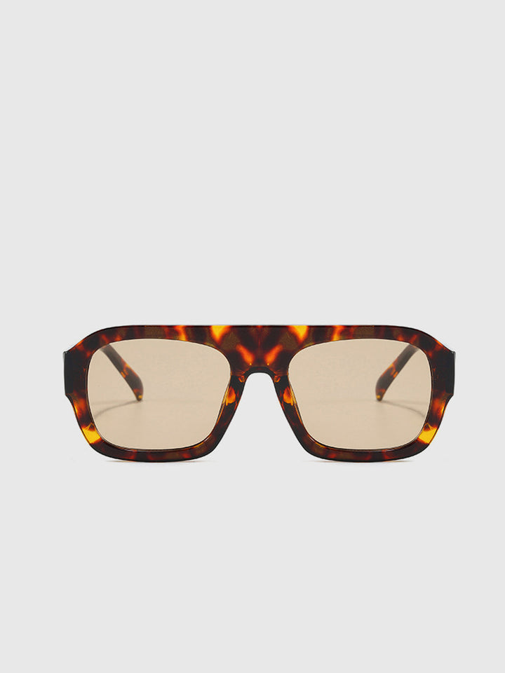 Leopard Print Sunglasses – Oversize UV400 Fashionable Shades