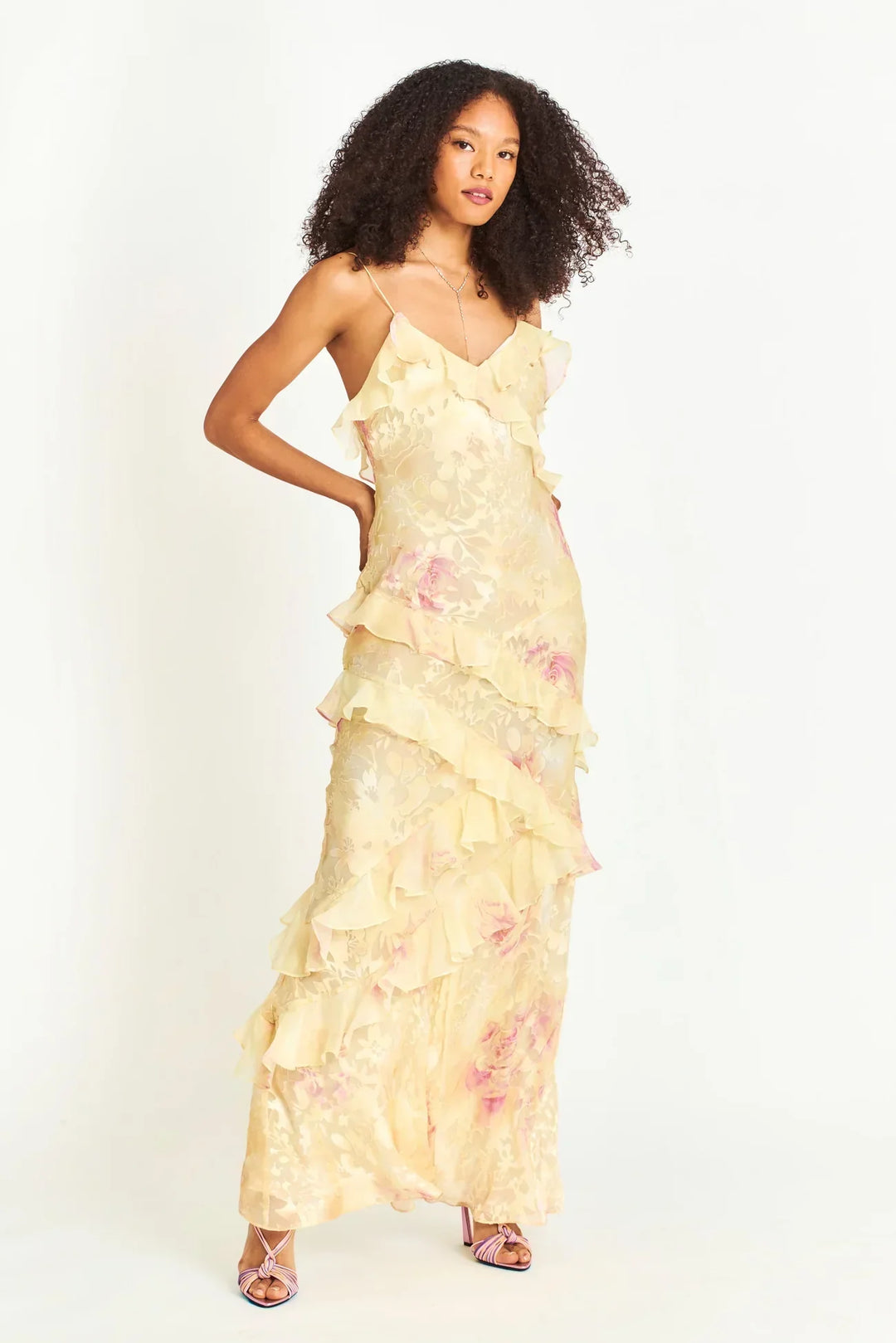 Elegant sleeveless maxi dress – flowing, summer wedding dress