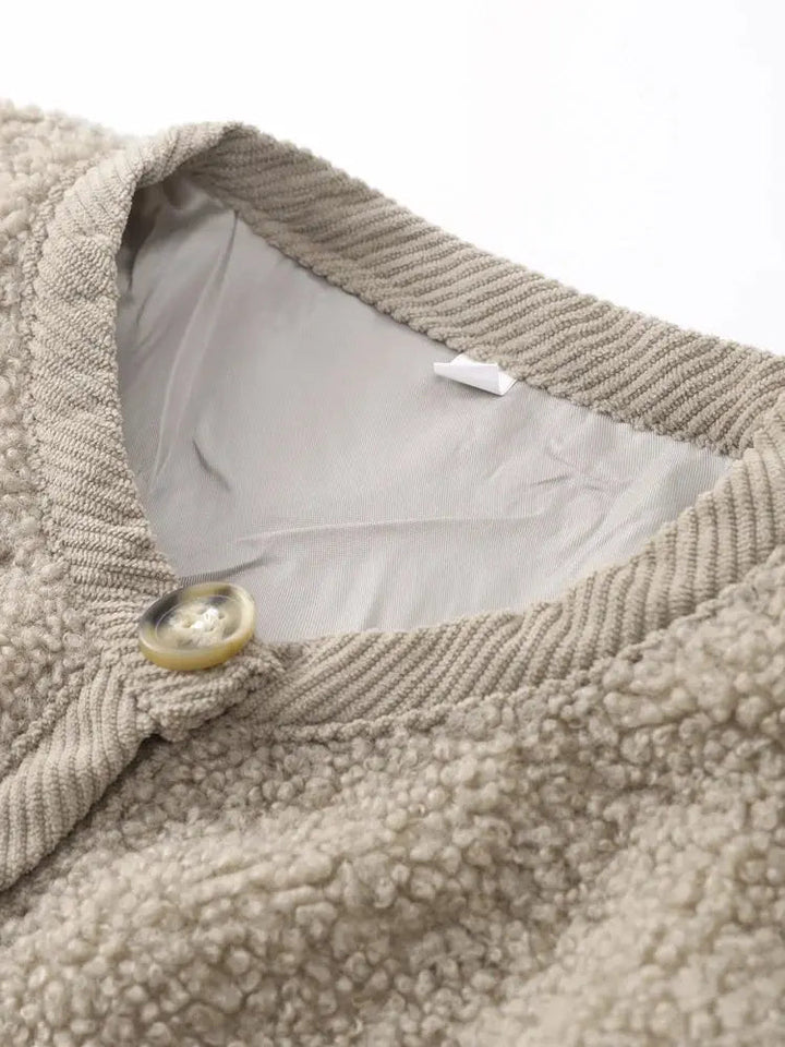 Damen Cardigan Teddy Stoff Gemütlich Mit Vordertaschen und Langen Ärmeln