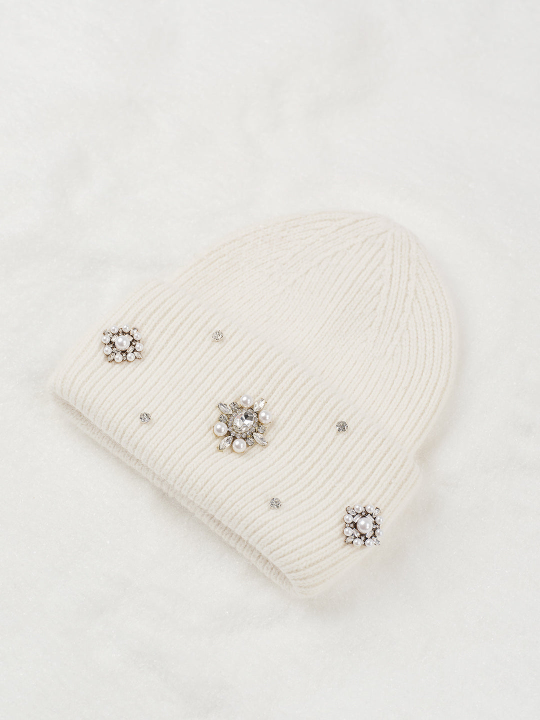 Damen Mütze aus Kaninchenhaar mit Strass – Elegante Beanie Mütze für Winter