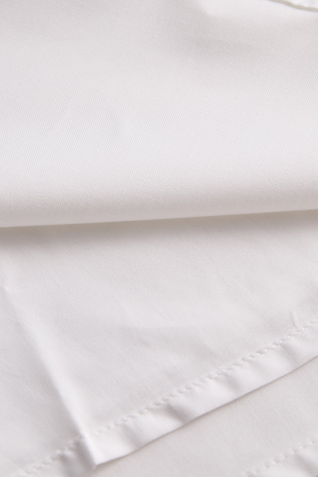 Damen Neckholder-Bluse mit Kontrastbesatz 6