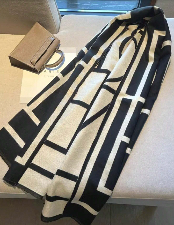 Damen Schal Zeitloses Design Aus Hochwertigen Textilfasern
