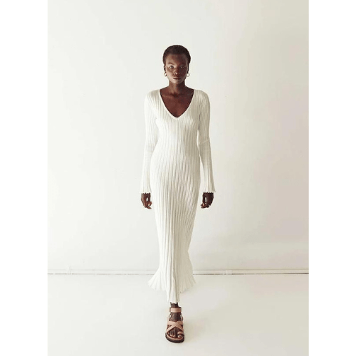 Damen Strickkleid Lang V-Ausschnitt Modernes Design