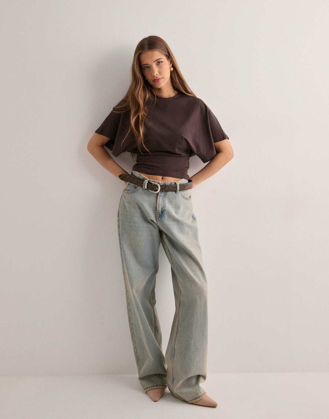 Women's T-Shirt with Wide Sleeves Made of High-Quality Cotton Blend