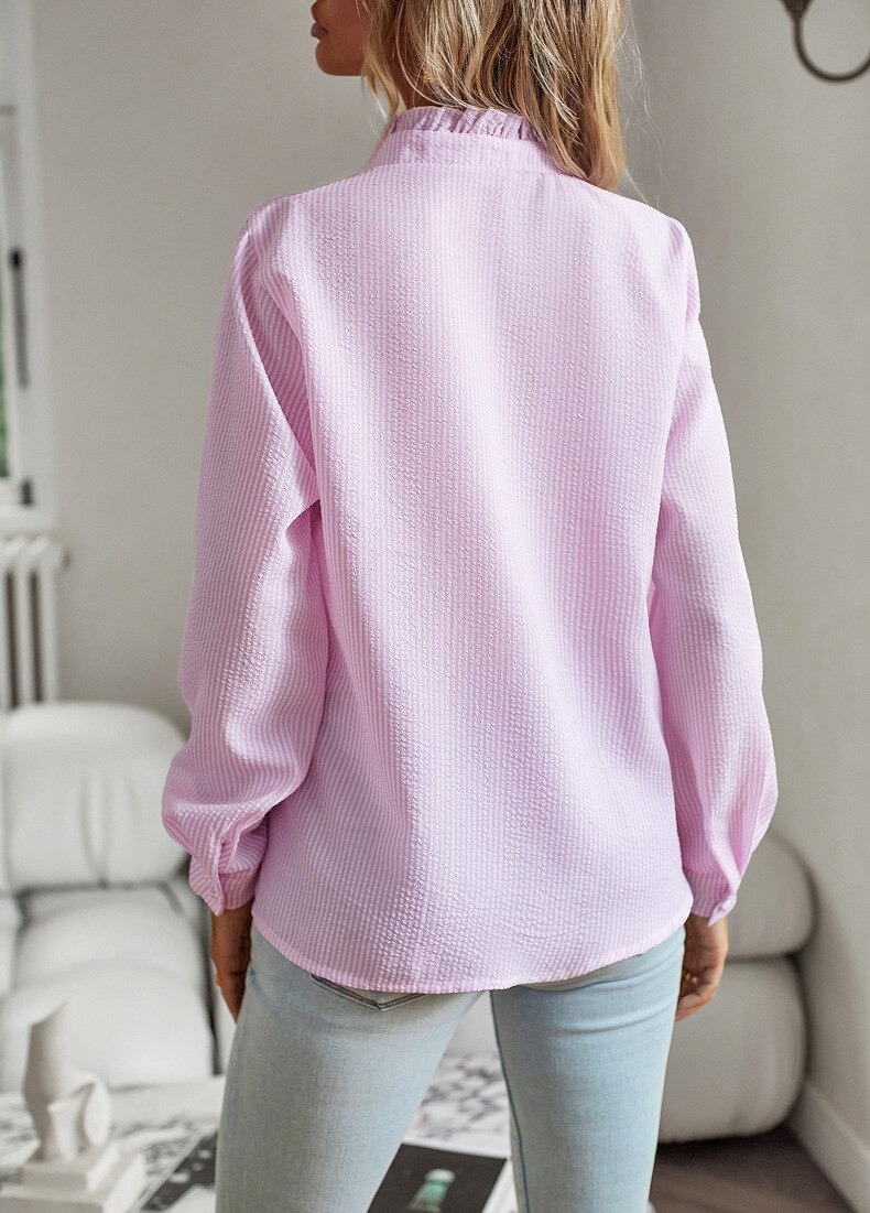 Elegant women's blouse made of cotton