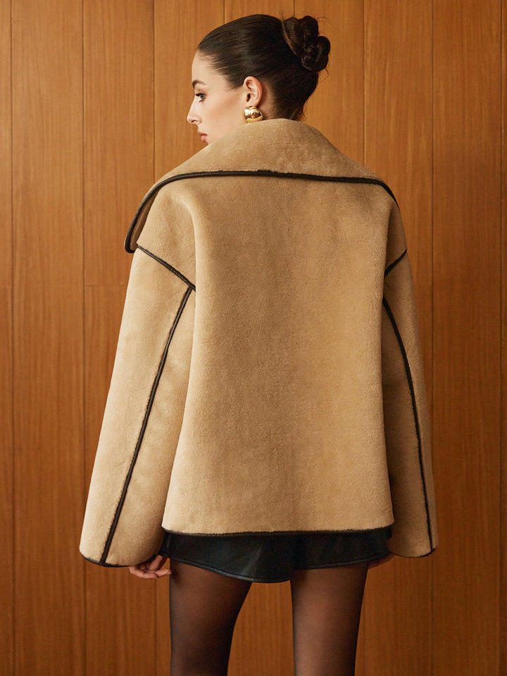 Manteau pour femmes en peluche en simili cuir à manches longues avec passepoil contrasté pour l'hiver