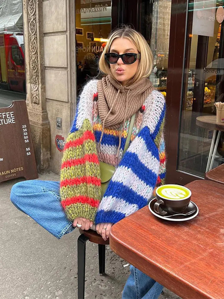 Damenpullover Aus Weichem Material Mit Bequemer Passform