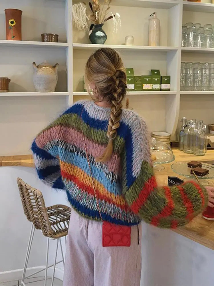 Damenpullover Aus Weichem Material Mit Bequemer Passform