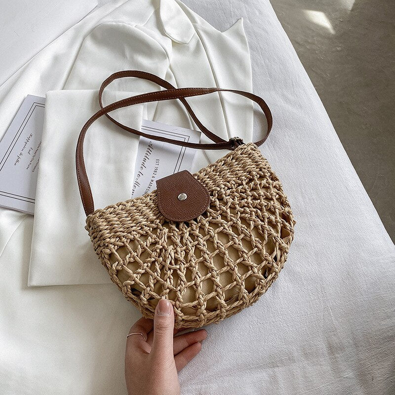 Sac en paille tressée – Poignée en cuir vegan, sac d'été