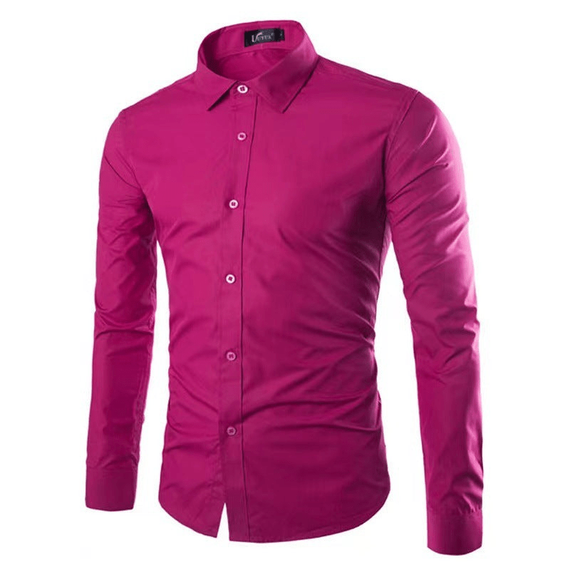 Chemise homme en matière facile d'entretien avec coupe moderne