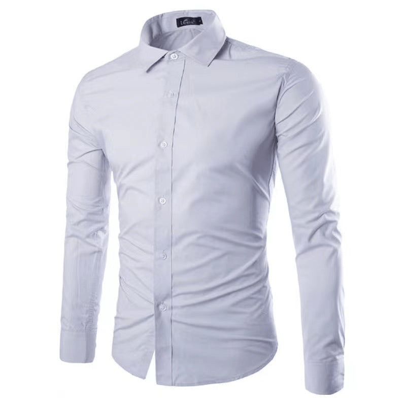 Chemise homme en matière facile d'entretien avec coupe moderne