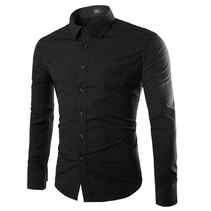 Chemise homme en matière facile d'entretien avec coupe moderne