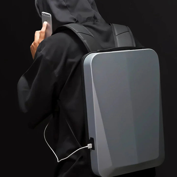 Herren Rucksack Hardshell Stylisch Mit Sicherheitsverschluss und Ladeanschluss