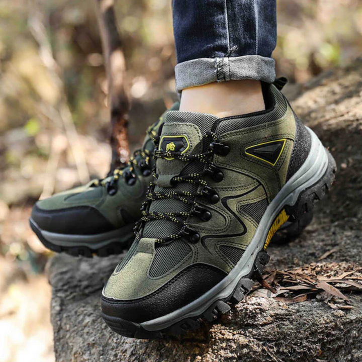 Chaussures de randonnée pour hommes Chaussures de trekking robustes de plein air Respirantes à lacets