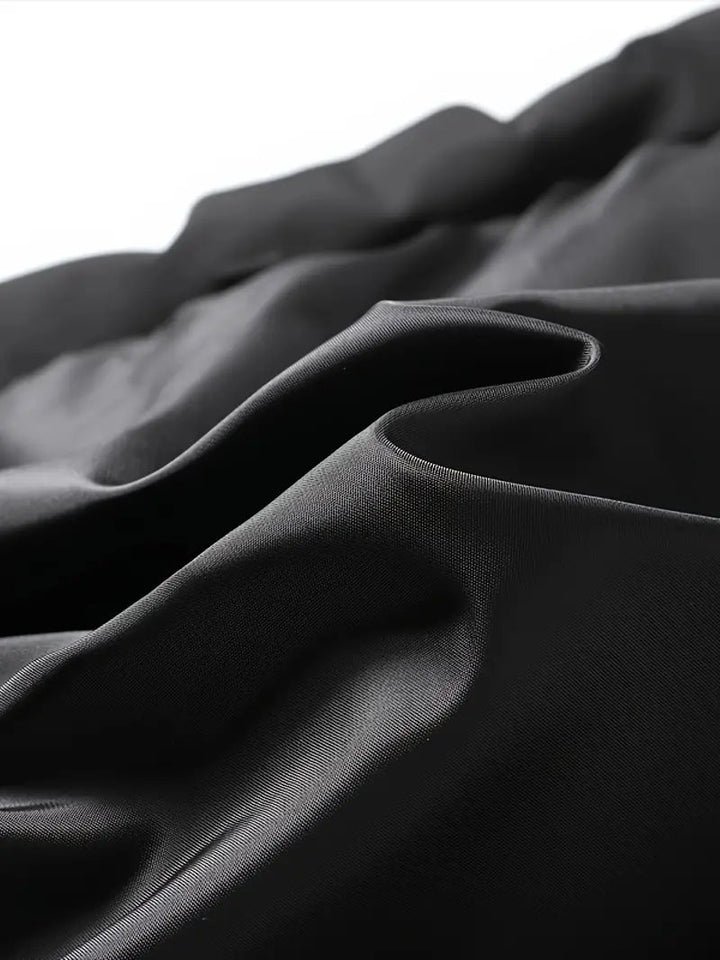 Herren Weste Stepp Schwarz Minimalistisch mit Stehkragen und Reißverschlusstaschen