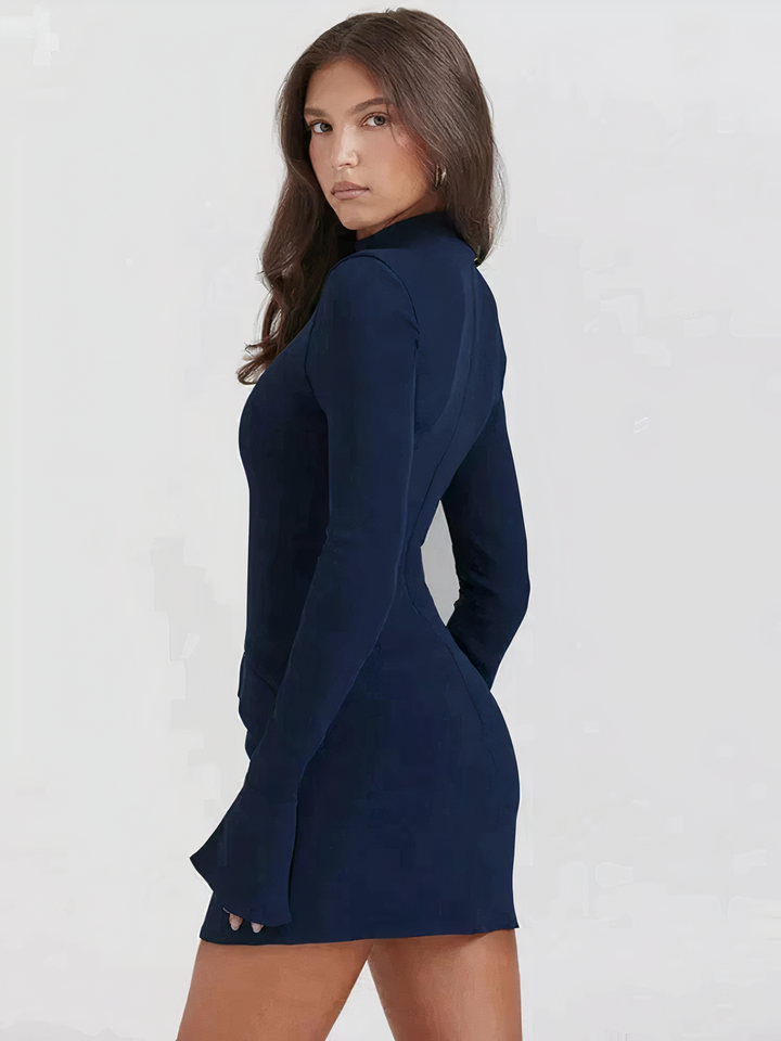 Elegant mini dress in regular fit with spaghetti straps – versatile summer style