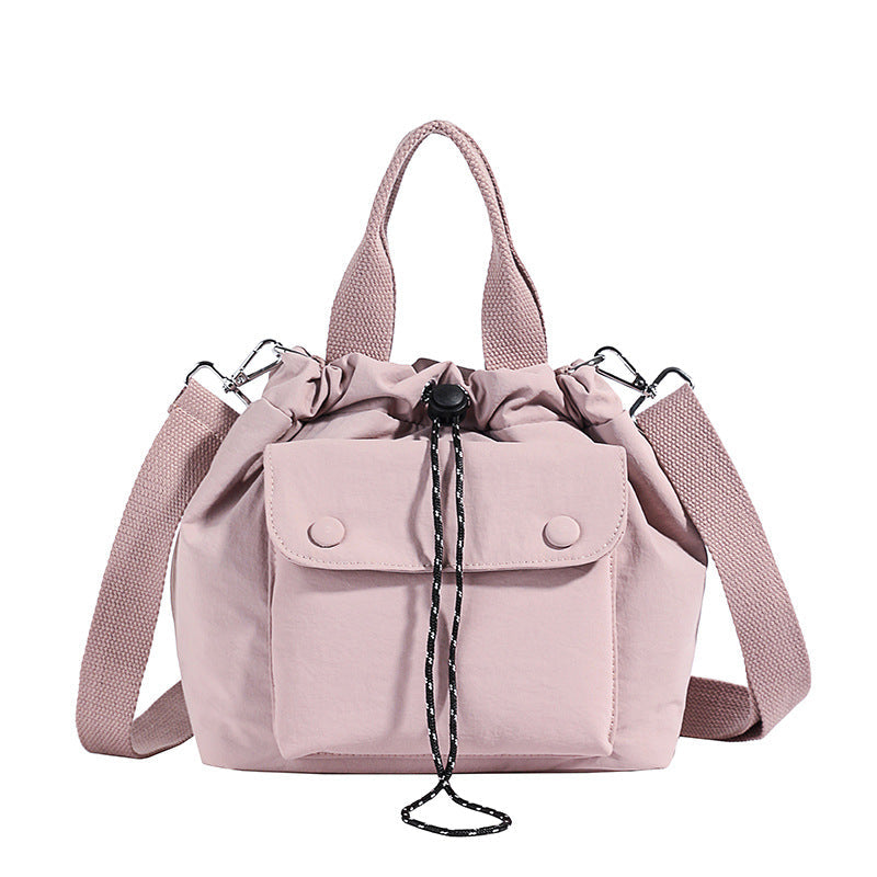Sac à main en cuir vegan avec structure – Élégant & Durable