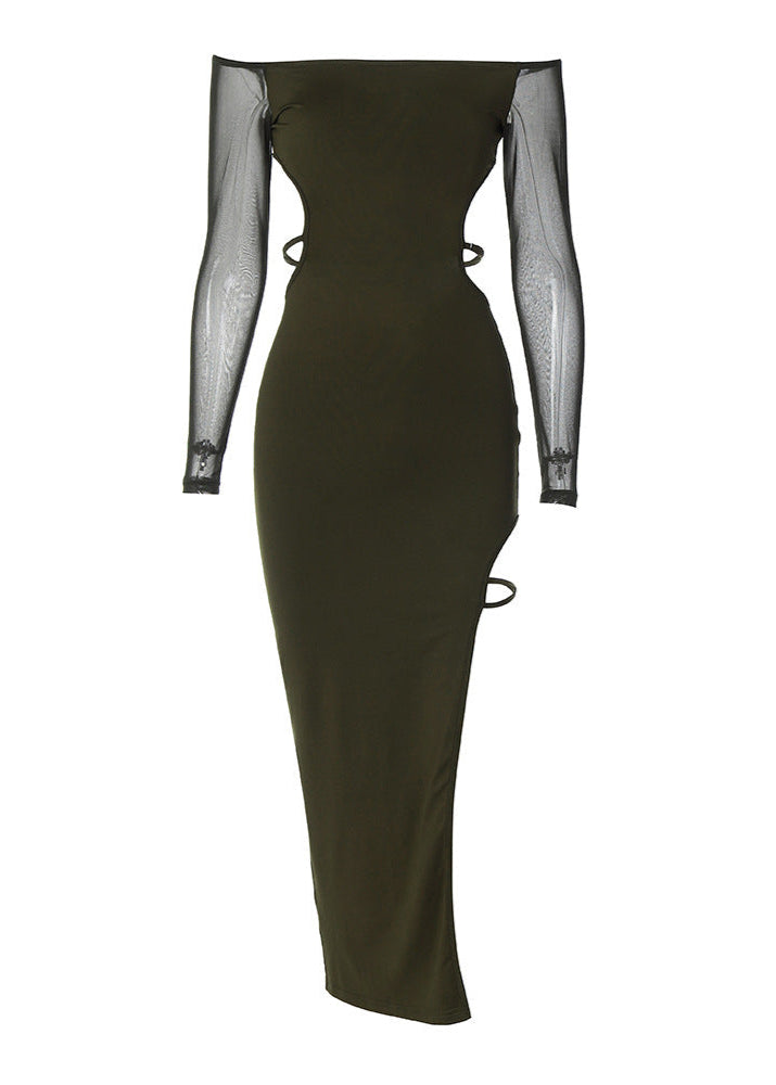 Women's dress with off-shoulder cut and elegant ruffles