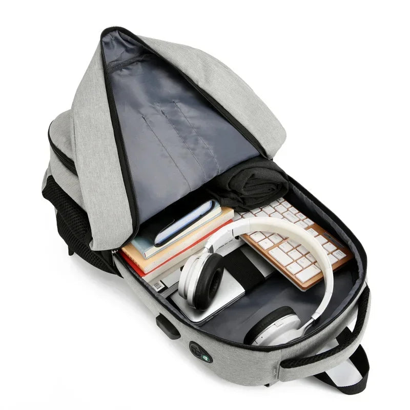 Reiserucksack Herren Mit Isoliertem Fach Für Laptop Und Wasserdichtem Design