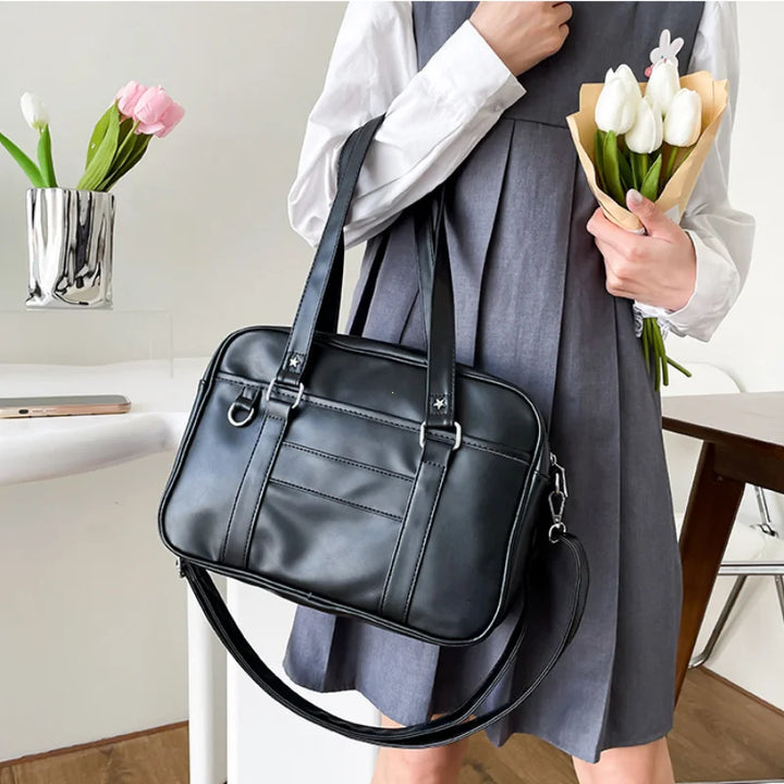 Sac de plage en cuir vegan vintage – Grand tote, à la mode et durable