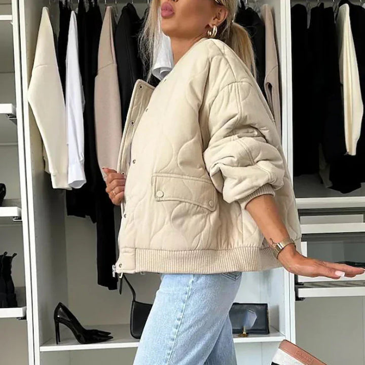 Women's bomber jacket with teddy lining