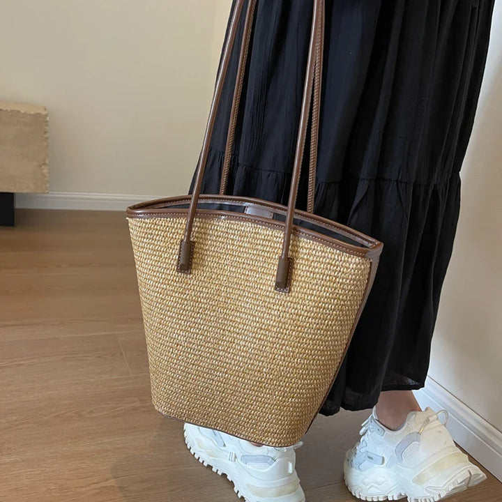 Strohtasche Damen – Handgefertigte Strandtasche mit Ledergriffen & Reißverschluss