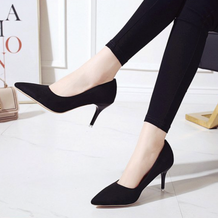 Klassische spitze High Heels | Veganes Premium-Material | Nude Stiletto