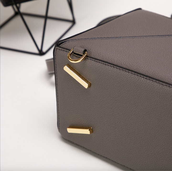 Sac de plage rectangulaire en cuir vegan – Durable et élégant
