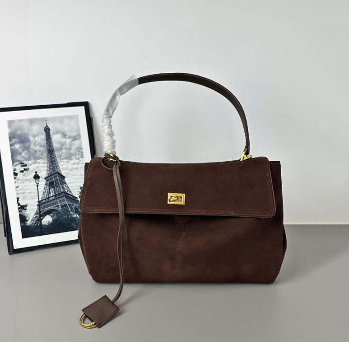Sac fourre-tout en cuir vegan luxueux