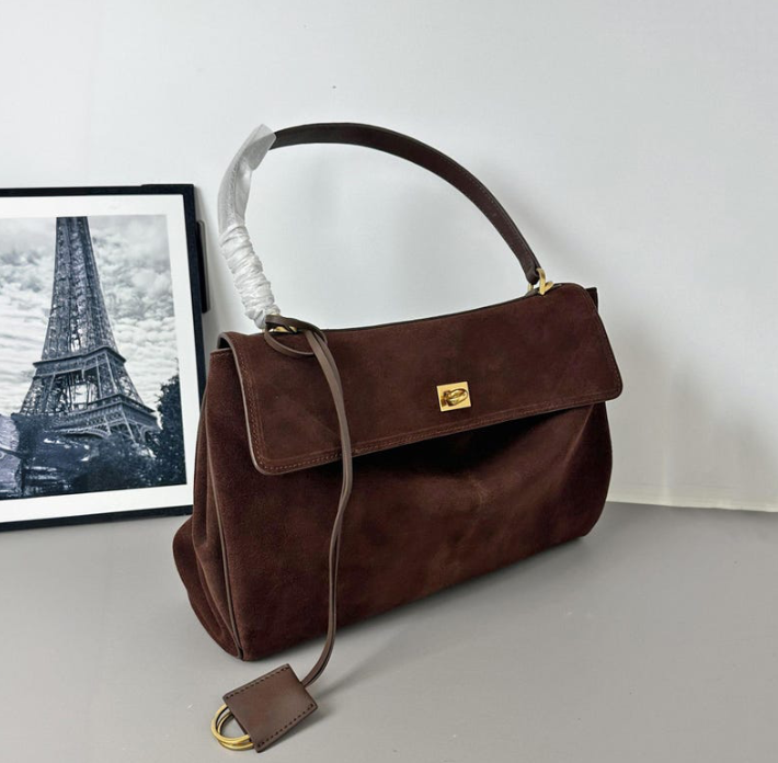 Sac fourre-tout en cuir vegan luxueux
