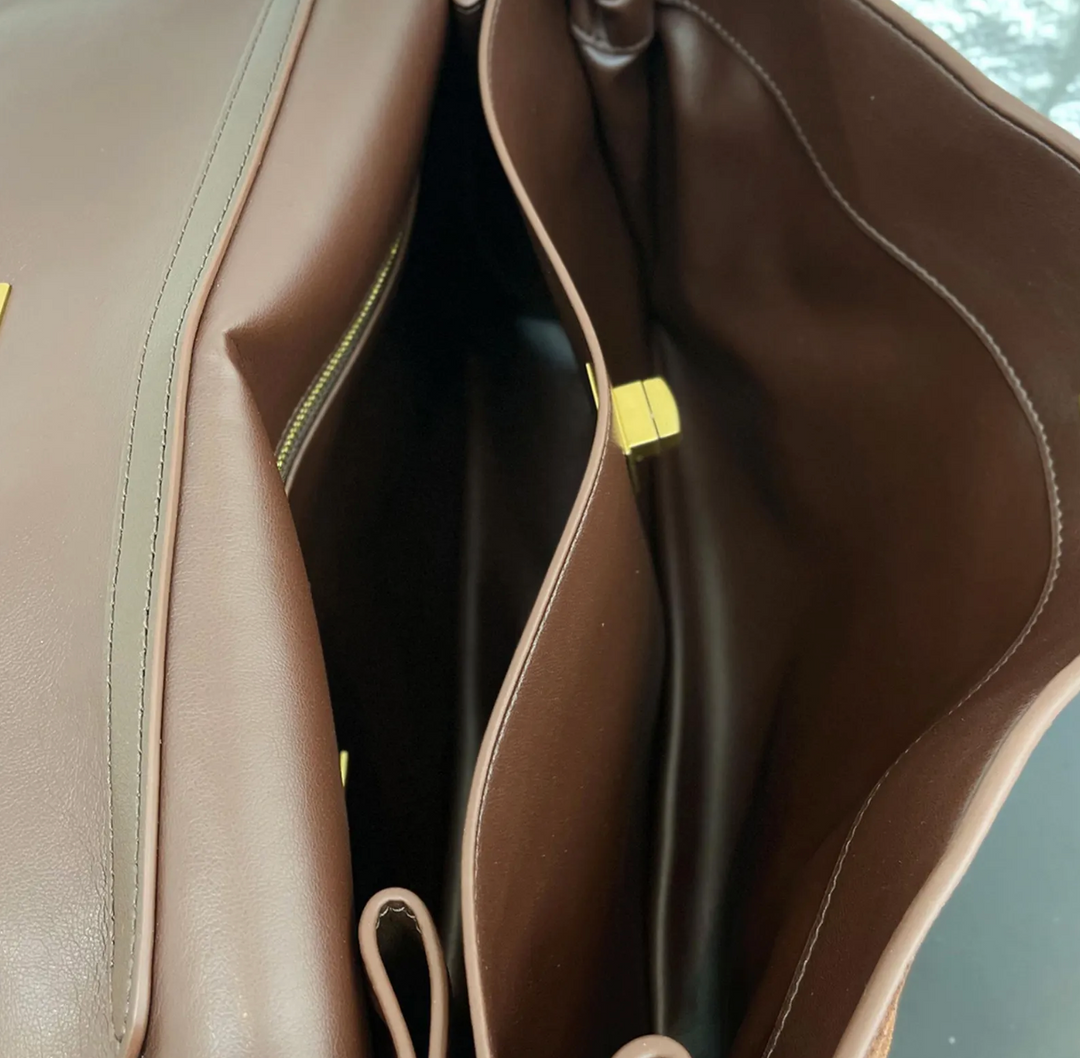 Sac fourre-tout en cuir vegan luxueux