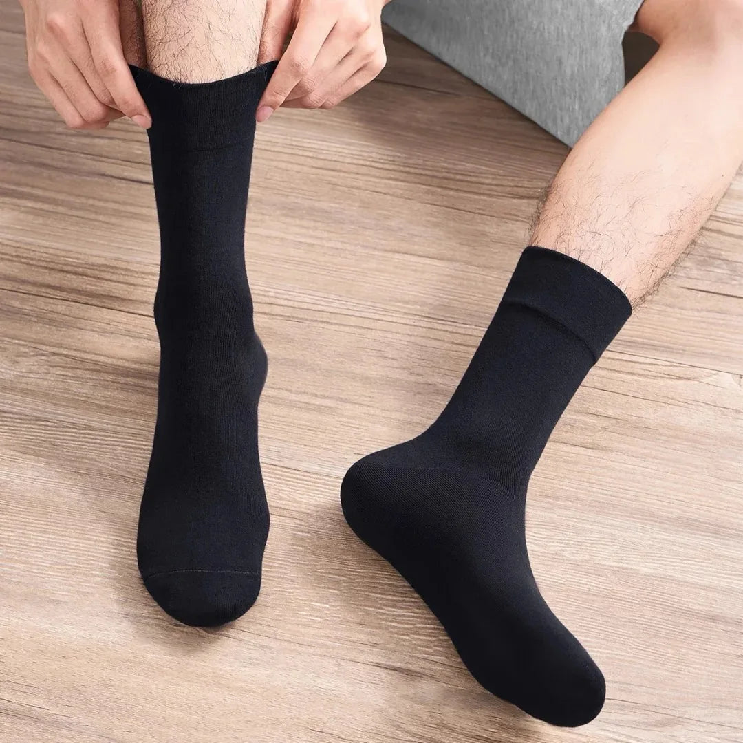 6 Paar Herrensocken schwarz plus Größe