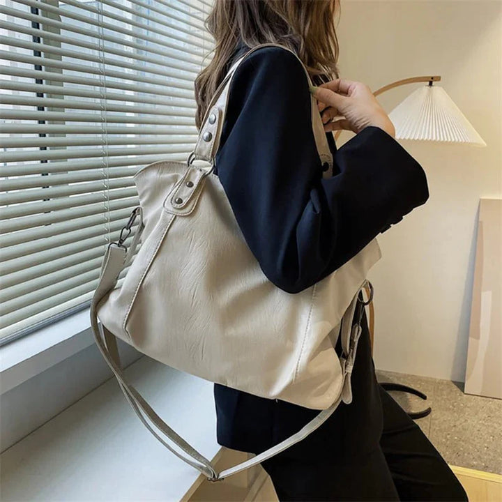 Sac fourre-tout élégant en simili cuir