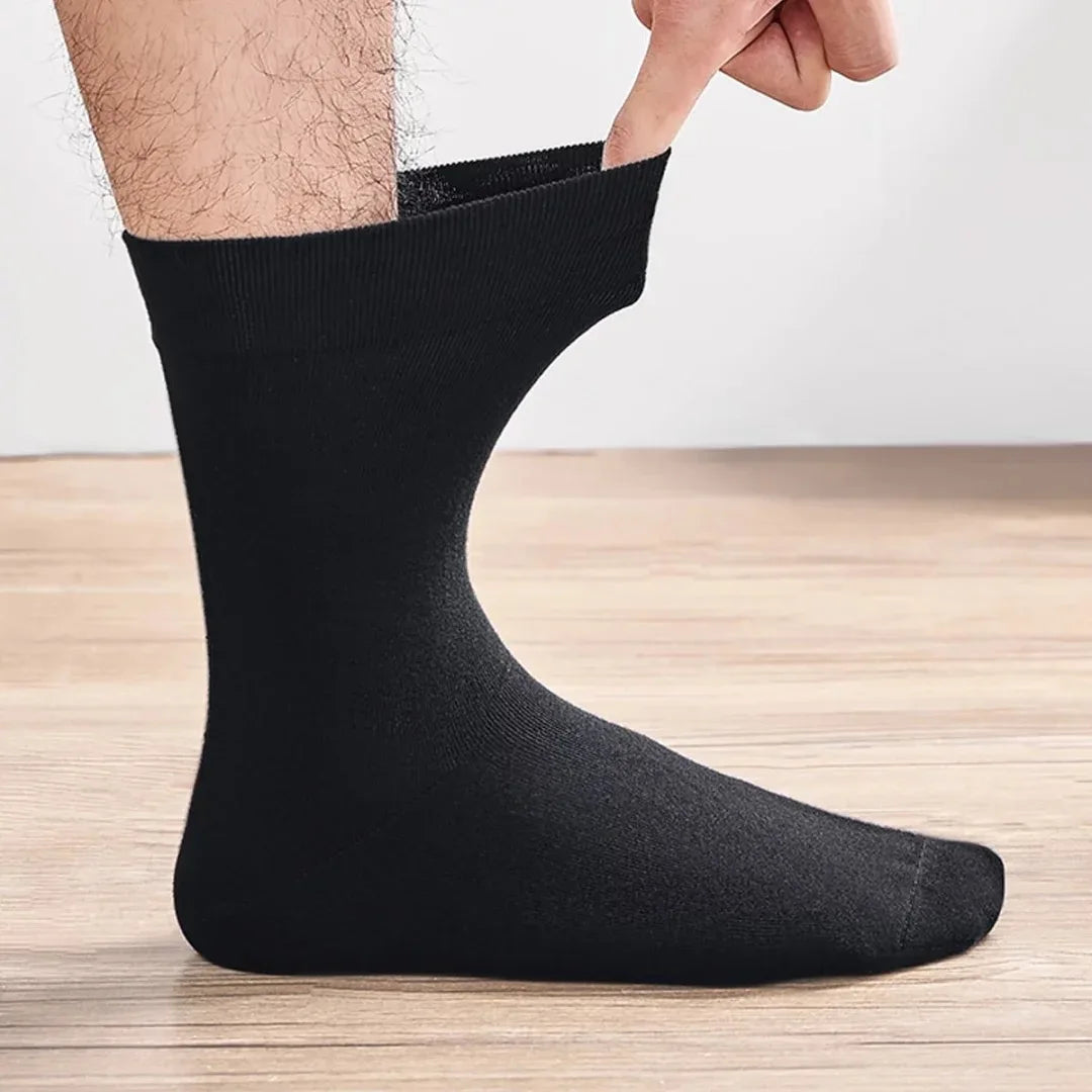 6 Paar Herrensocken schwarz plus Größe