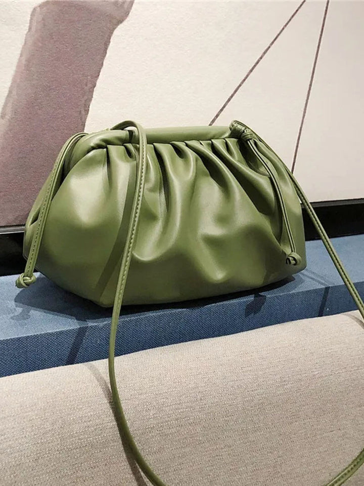 Sac bandoulière pour femmes en cuir vegan – Élégant sac dumpling