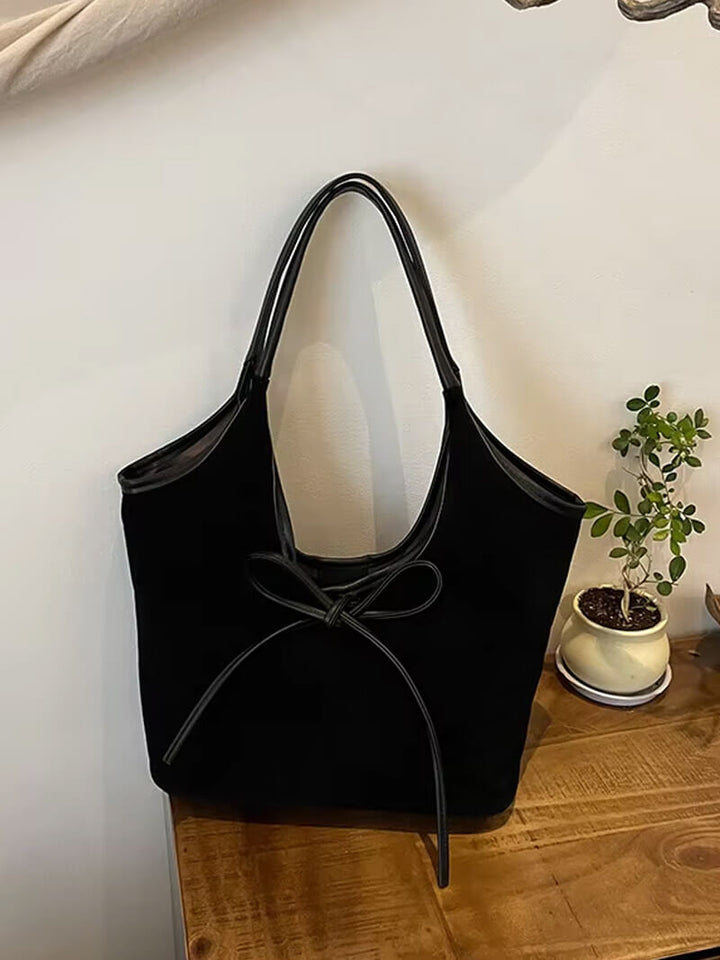 Sac à bandoulière en daim végan avec nœud – Élégant & Durable