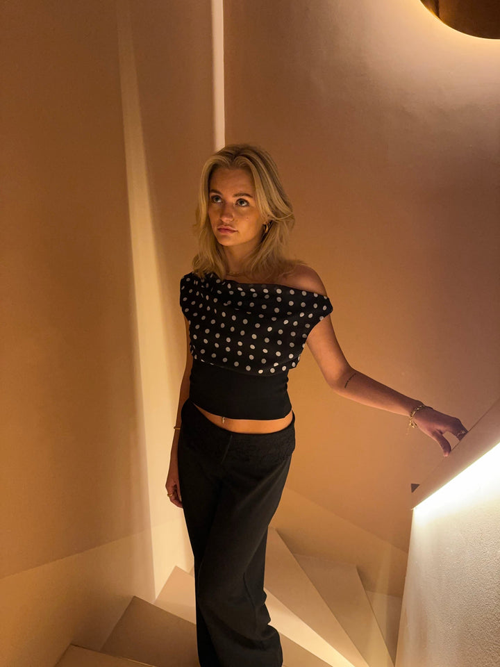 Women's Top – Light Viscose – Off-Shoulder with Polka Dot Pattern