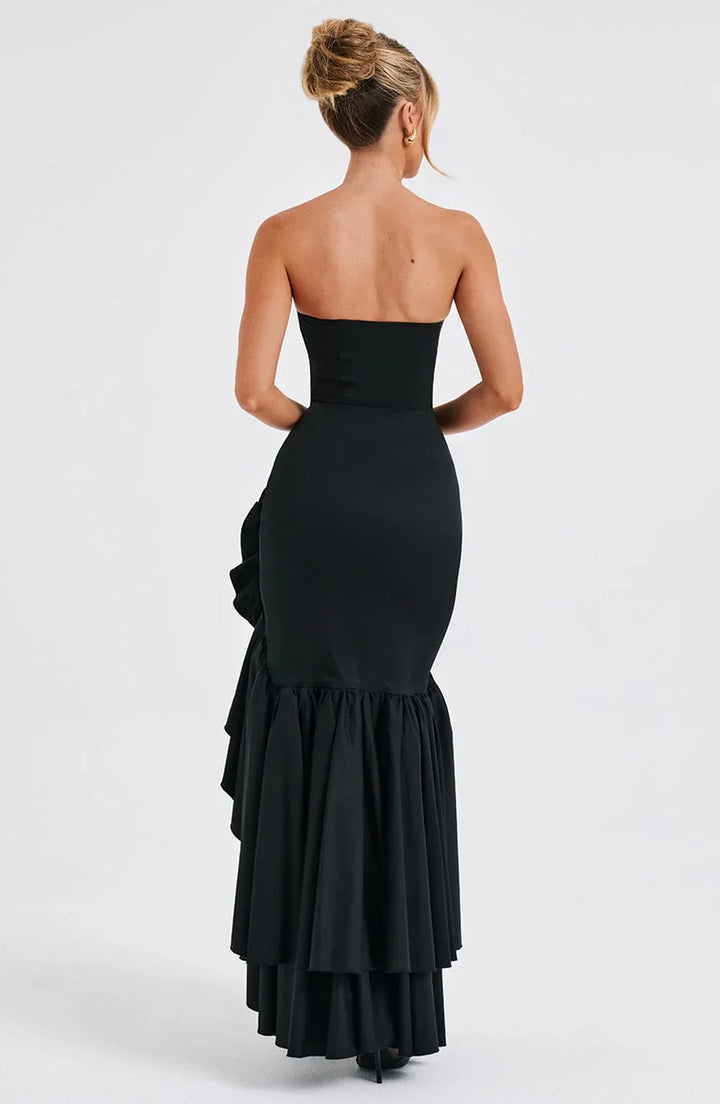 Elegant sleeveless maxi dress with lace-up detail & slit – evening dress