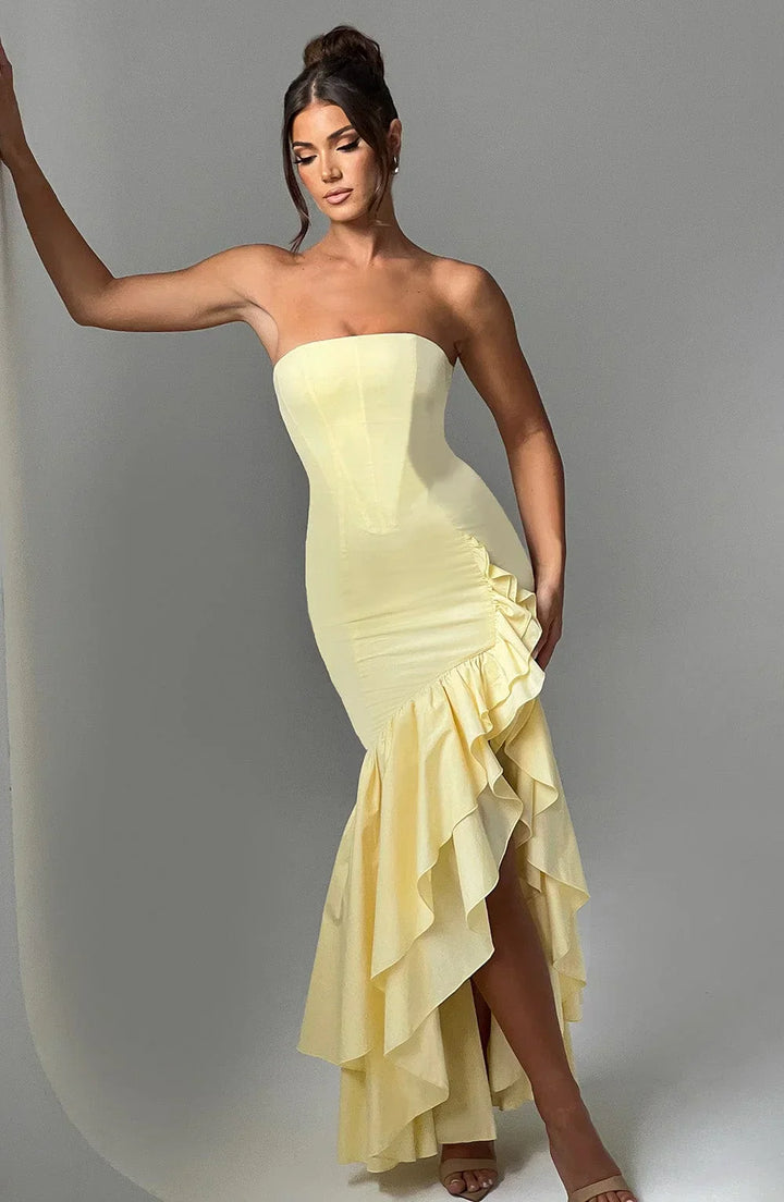 Elegant sleeveless maxi dress with lace-up detail & slit – evening dress