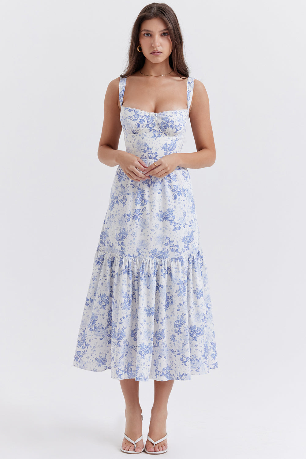 Women's midi dress made of viscose with floral pattern and V-neckline