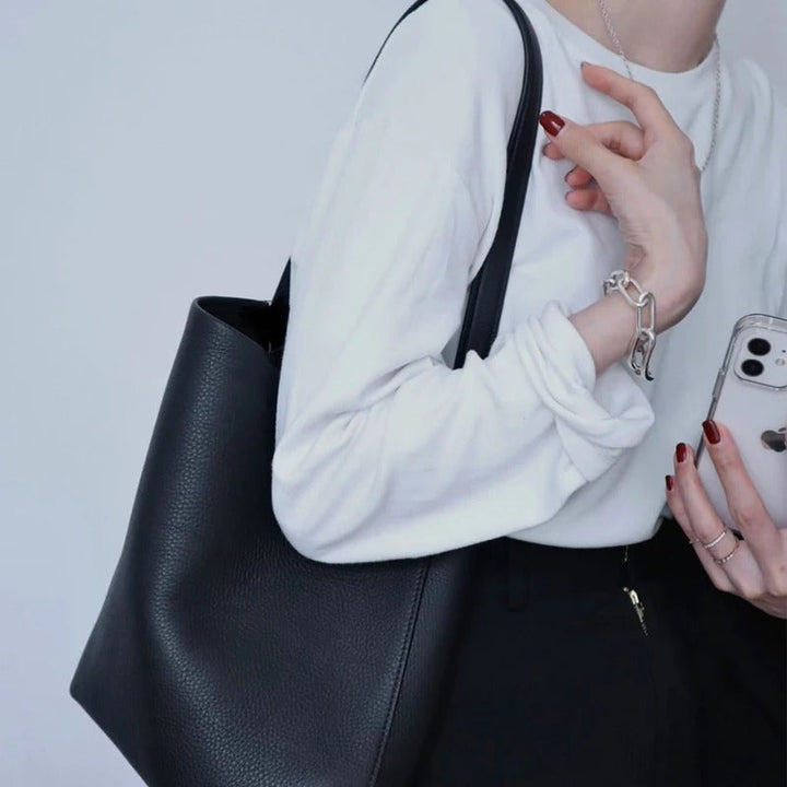 Grande sac de plage en cuir vegan – Marron, robuste et stylé