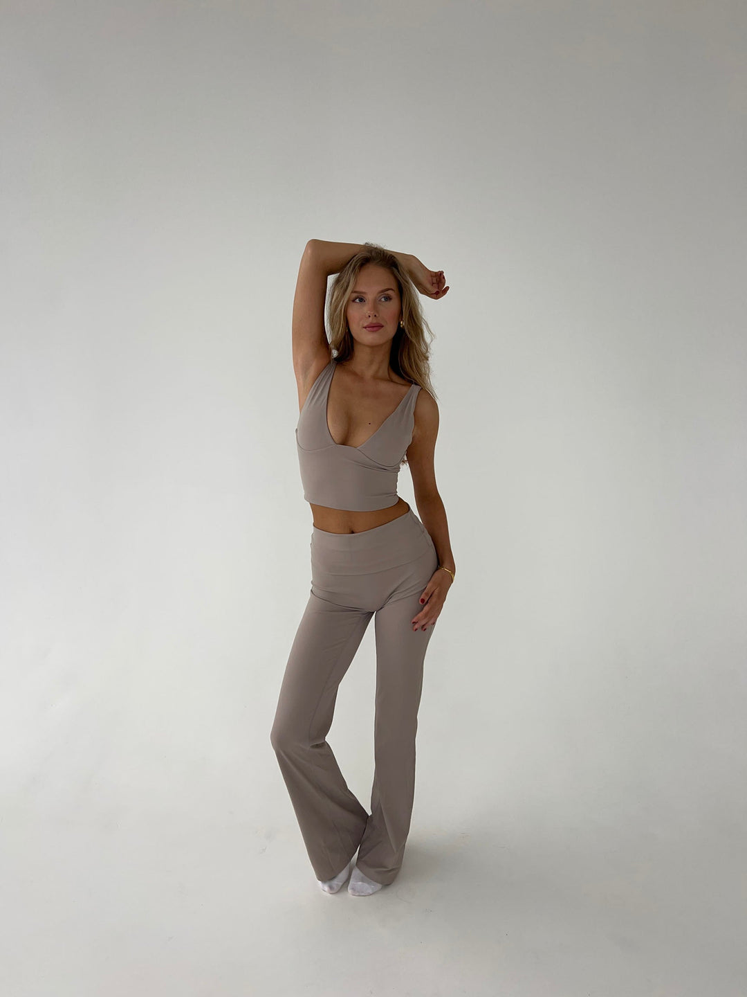 Fitted Stretch Women's Leggings - for Yoga and Leisure