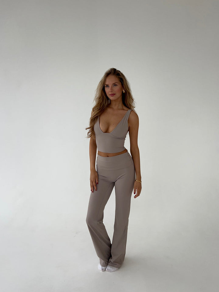 Fitted Stretch Women's Leggings - for Yoga and Leisure