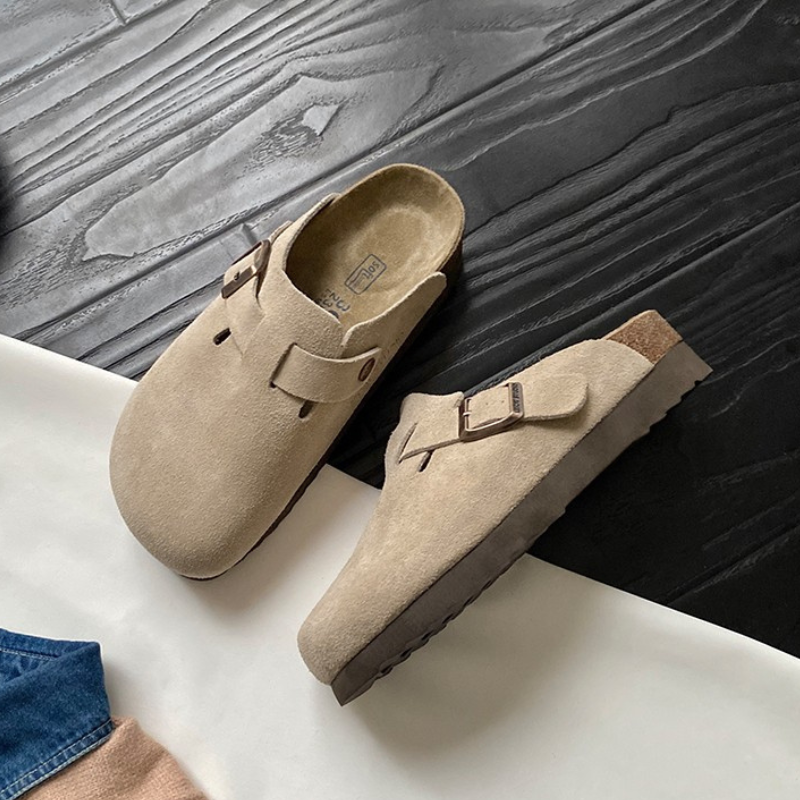 Unisex Pantoffeln aus veganem Leder – Handgefertigt & Komfortabel