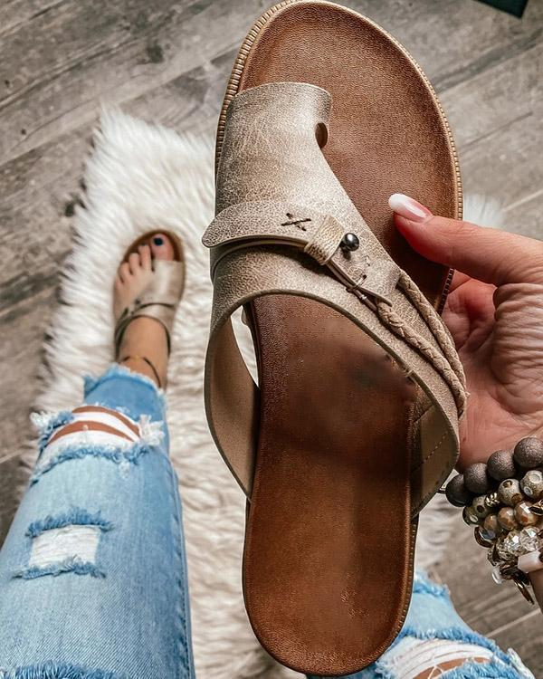 Sandales de soutien à la mode – Cuir végan et confort pour les pieds